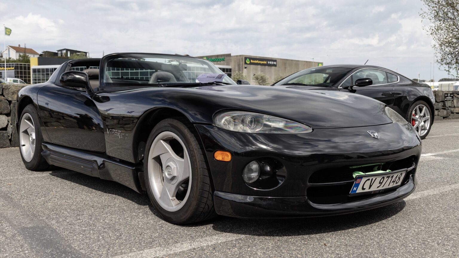 Dodge-Viper-SR-10-black