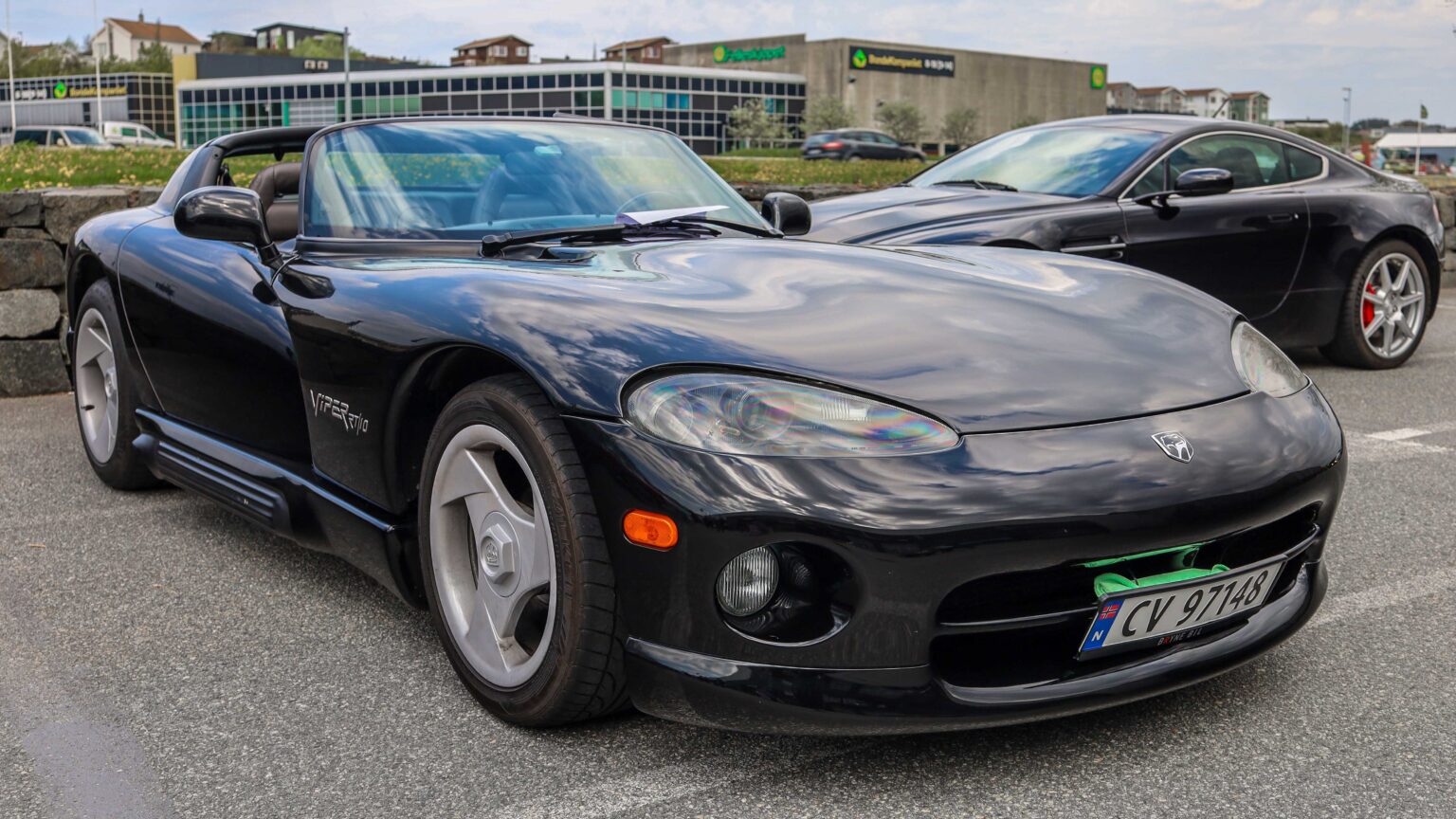 Dodge-Viper-SR-10-side