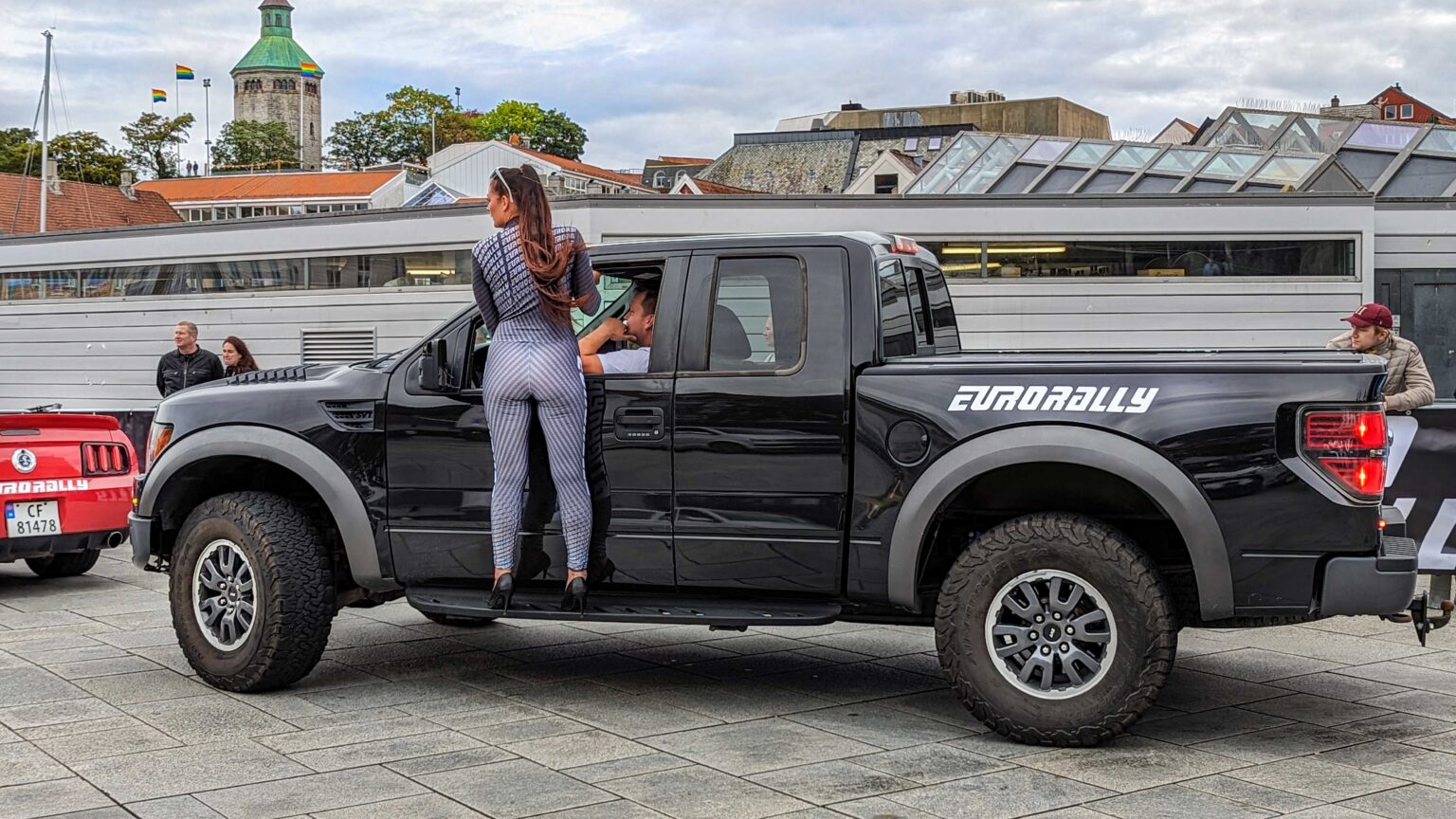 Ford-F-150-SVT-Raptor-V8-in-Stavanger