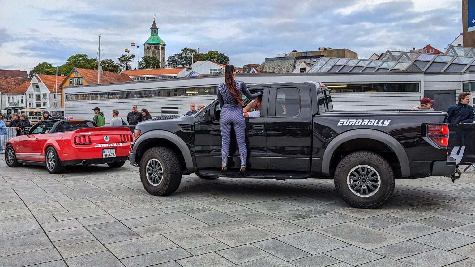 Ford-F-150-SVT-Raptor-in-Stavanger