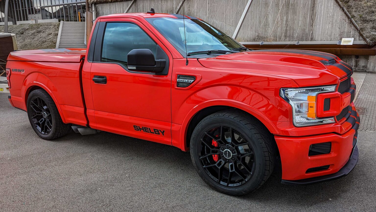Ford-F-150-Shelby-Super-snake-Sport