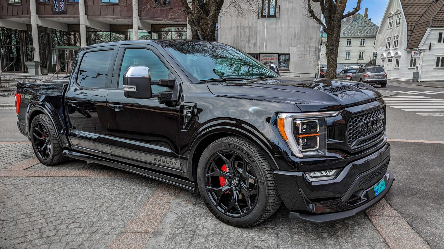 Ford-Shelby-F-150-Supersnake-2022
