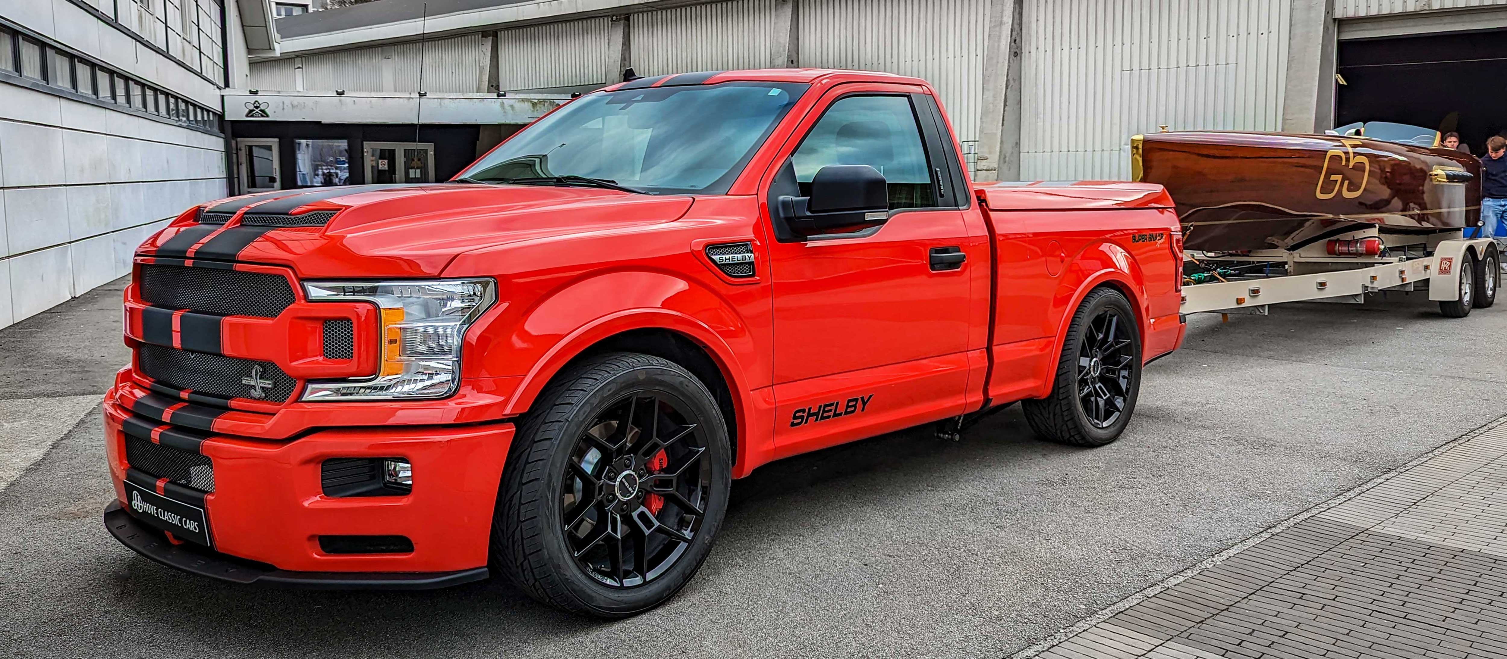 Ford F-150 hauling trailer