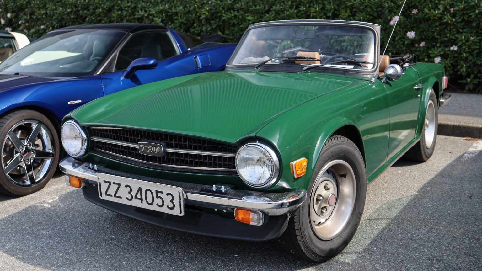 Triumph-TR-6-1975