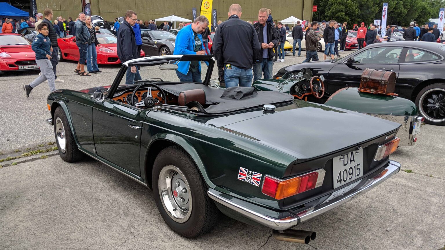 Triumph TR6 rear