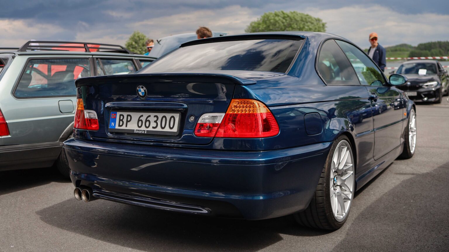BMW-320-Ci-E46-Coupe-rear