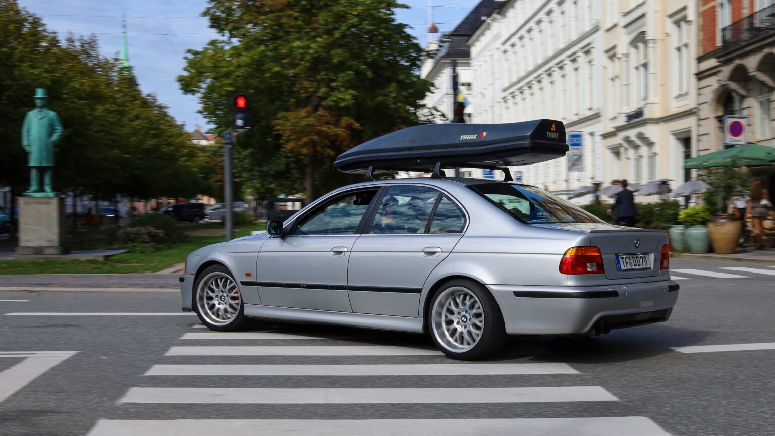 BMW-5-Series-E39-in-Copenhagen