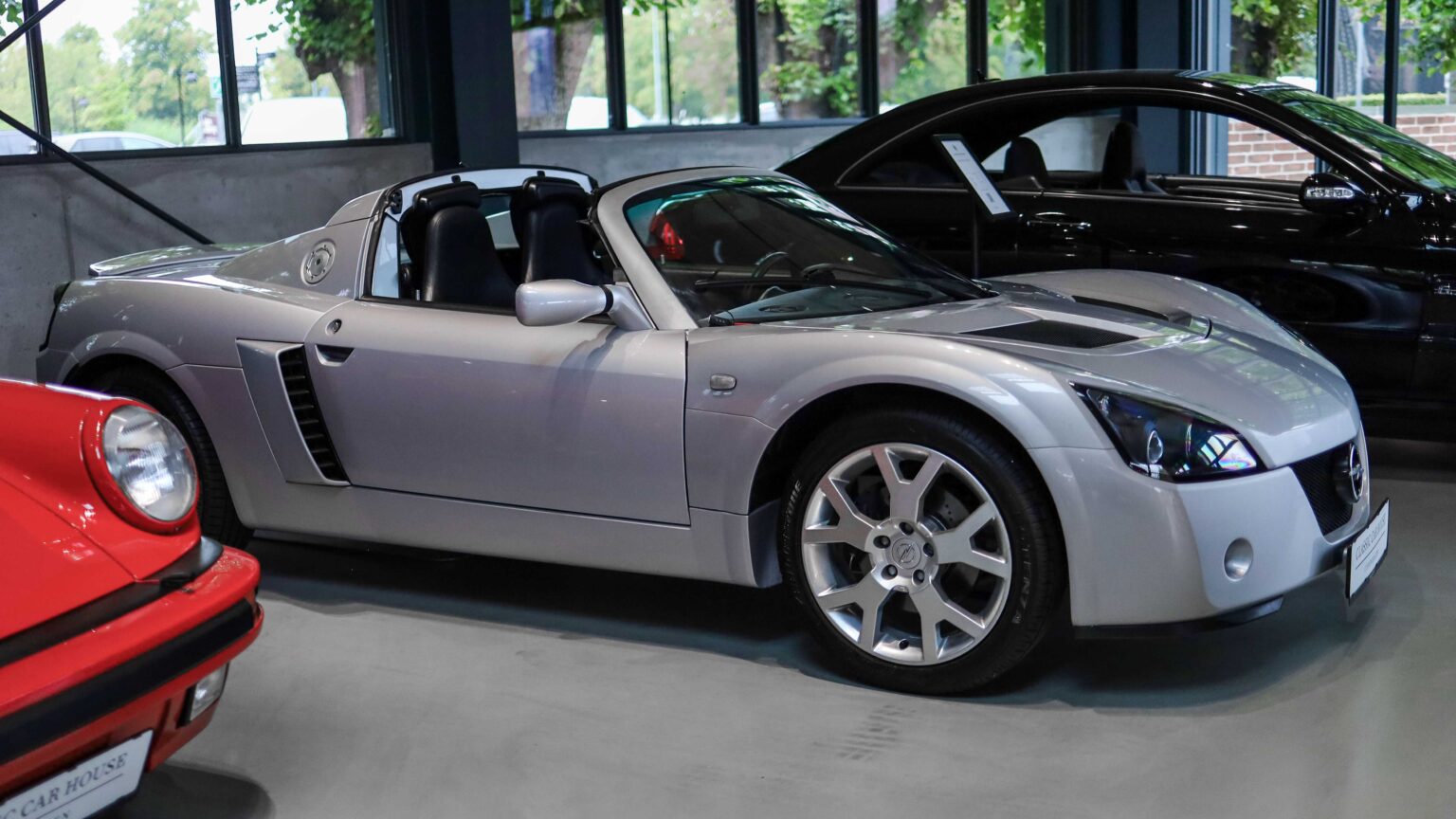Opel-Speedster-side