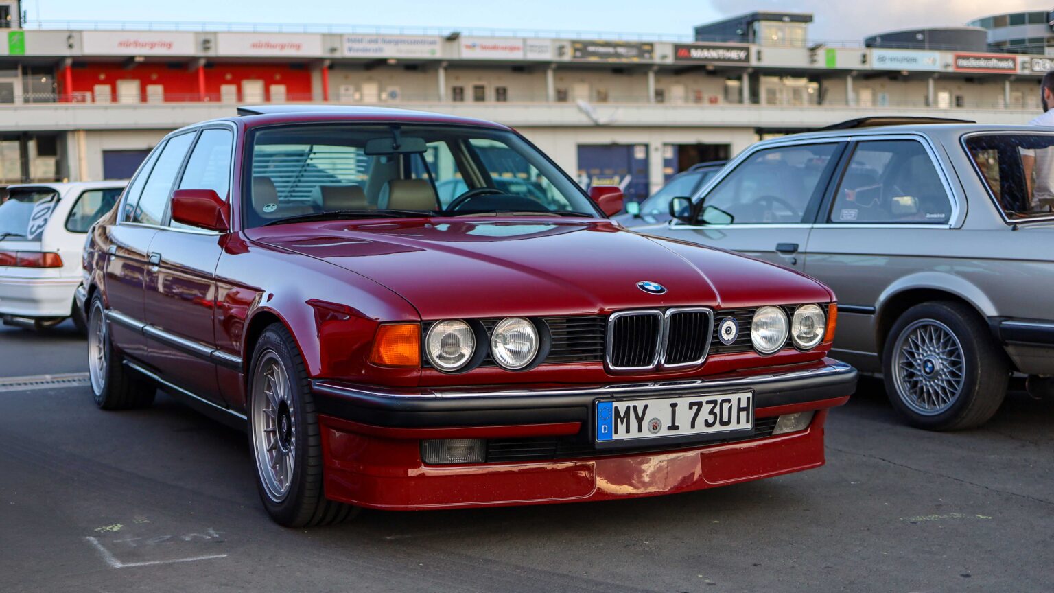 BMW-730i-E24-at-Nurburgring